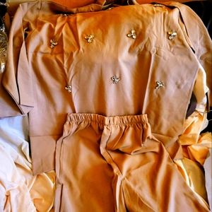 Women’s Cream Shade Blouses & Pant Set Size 42
